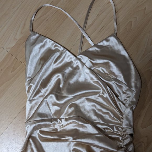 NEW Crisscross Backless Split Thigh Satin Prom Dress - XS - Picture 9 of 10